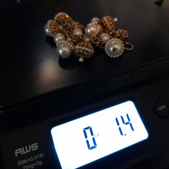 Vintage 1950s Acorn Filigree Charm Bracelet, Faux Pearls, 7 1/4" - Picture 9 of 9